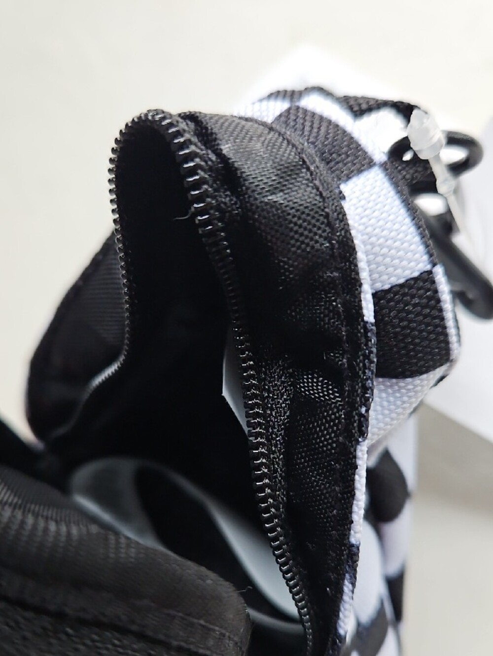 Vans Black & White Checker Mini Backpack Keycharm - Picture 12 of 16